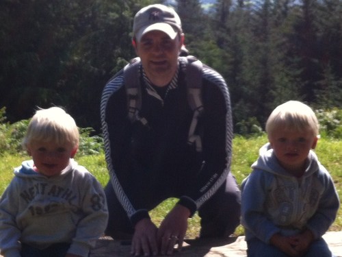 Husband, Father of Twins, PE Teacher at Chaigeley School - Thelwall, MTB try hard and U8's football coach. Lets go Warriors lets go!