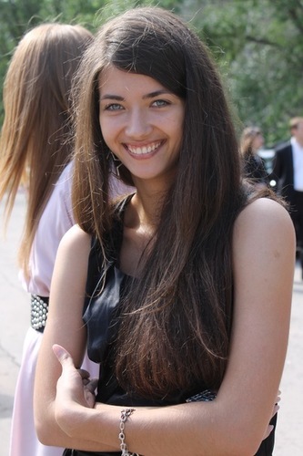 Lil_Lenok's profile picture. 