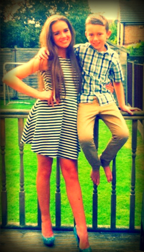 To see my proper picture you have to click! Follow meee!!!!