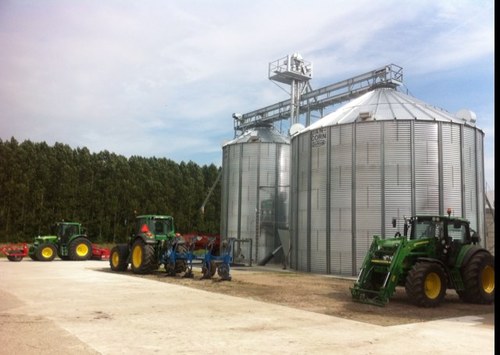 #kruijerfoods https://t.co/LHkeFGMPyu are purveyors of fine meats / min-till farming operation on heavy clay / Solar energy development - North East the Netherlands