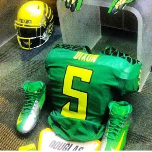 boutdatlife44's profile picture. 