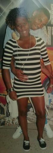 FUCK AH BYTCH GET $$$ :-) i love my WOMACK FAM!!!!!!⇜⇜⇜paris mommieツ