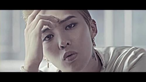 bread5345682's profile picture. bigbang   GD  vip