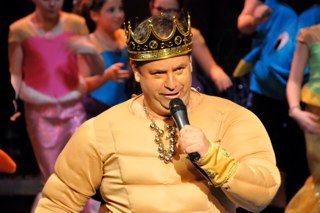 lormay10's profile picture. 