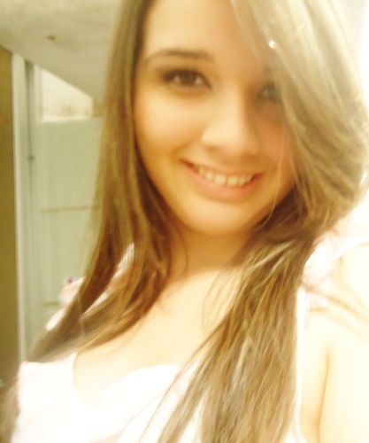 Com vícios e com defeitos,sem pressa e do meu jeito . :)