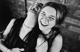 Twitter feito para divulgar as amigas mais unidas do mundo!
''Nem a distância é capaz de acabar com uma amizade verdadeira'' ♥