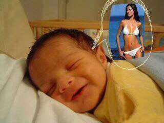 Aadat_se_Majbur's profile picture. Its Time To Move on