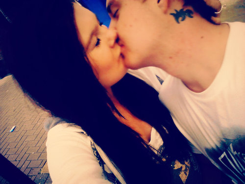 ♀+♂=♥ ♀+♀=♥ ♂+♂=♥ Love is love. Fuck judgments.