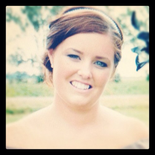 AliWoods2788's profile picture. Events Manger at @frontierdev