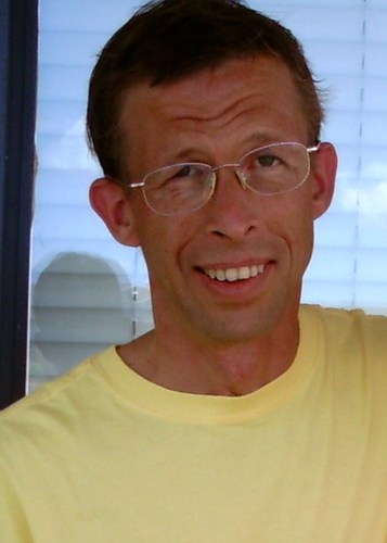 Artist,writer, psychotherapist, father and husband, runner. https://t.co/5QjgEZ4HTW