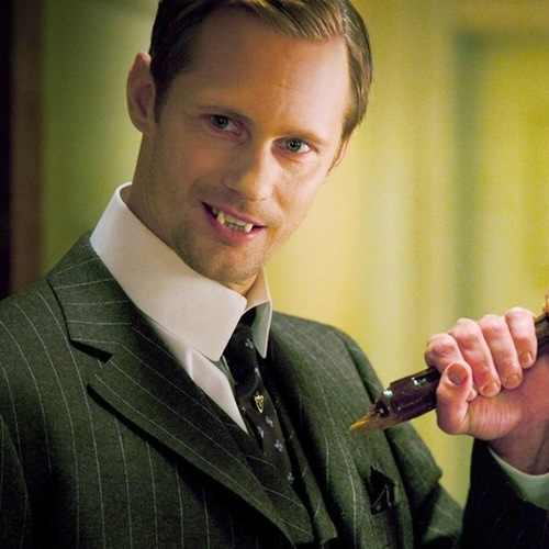 Im Eric Northman and i want to drink your blood until you beg and plead for me to stop.[Gay] [18+] [Mature] [Single]