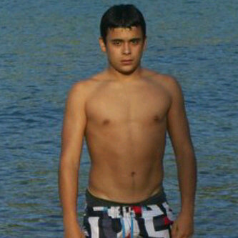 ignalatorre26's profile picture. 1903