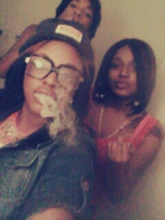 Team Ciroc Girl / Team Hennessy / Team E&J / Team LoudPack ! Follow A Real Bitch & I'll Follow Back .....