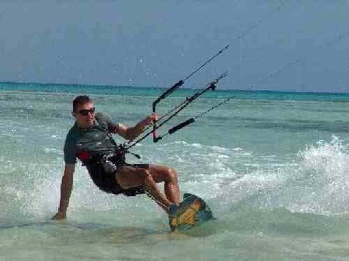 Kitertom's profile picture. Kiteing, Skiing, Sailing an Motocyling