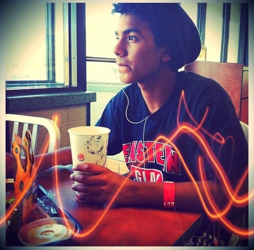 NEFF_42's profile picture. 