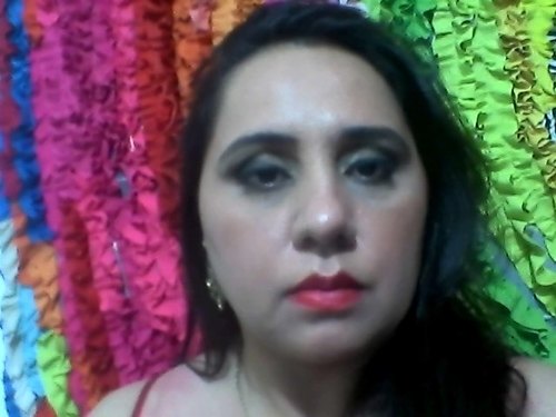 Sou mãe, psicóloga com formação em Direito e Administração, ativista defensora da democracia, por uma sociedade mais igualitária e justa.