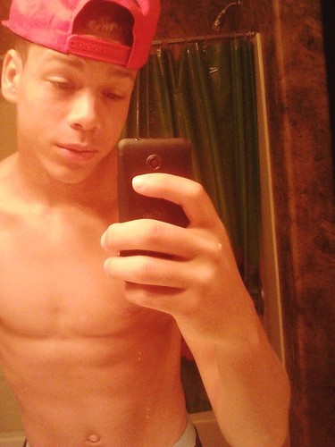 Devon Cardoza. 17. Junior. #mixed . #athlete/student at Willow canyon