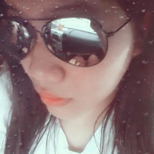สวัสดีคะ ชื่อปุยนุ่น คะ อายุ15 ปี นุ่นชอบร้องเพลงน้าไว้จะร้องให้ฟัง อิอิ ทักได้นะคะ แต่ไม่ค่อยได้เล่นนะคะ ถ้าเล่นจะมาตอบนะคะ :) ฟอลกันเยอะๆนะคะ จะได้ไม่เหงา