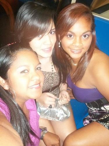 muchas vecs 1 palabra o 1 actitud pued matar COMPLETAMENT las ganas d luchar X algien*Sigem y t siigO ;D Mi Familia*_*es mi Inspiración❤Otra cuenta @frangelyn14