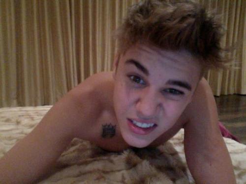 FOREVER A BELIEBER hopefully justin will notice me one day! love you! youre perfect!!! @justinbieber #votebieber
