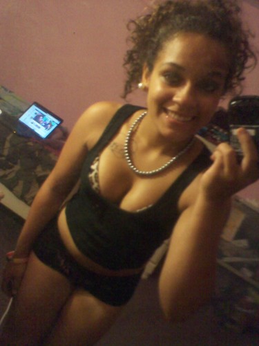 _DaniiBaybee's profile picture. My motto: life's too short,laugh now cry later. Live life to the fullest. And never look back. R.I.P Al  #TEAMLesbian!! #TEAMLIVIN!!!! Muah*