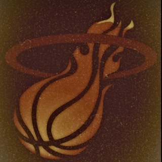 MiamiHeaterss's profile picture. -Sólo hay dos opciones en cuanto al compromiso: o estás dentro, o estás fuera. No hay término medio- Pat Riley.  #TeamHeat