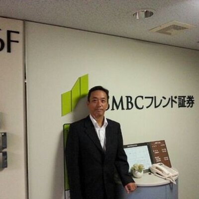 藤田課長 本日は大阪で秋採用選考中 今日のスナップは町田さんです 厳しいぃ く選考中のようです Http T Co Nkupo46y