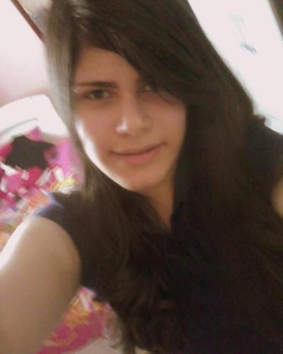 Sou como você me vê.
Posso ser leve como uma brisa ou forte como uma ventania,
Depende de quando e como você me vê passar.
(Clarice Lispector )