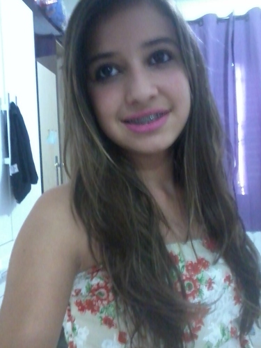 No mundo sempre existirão pessoas que vão me amar pelo que sou, outras que vão me odiar pelo que sou e outras, ainda, que oras vão me amar
