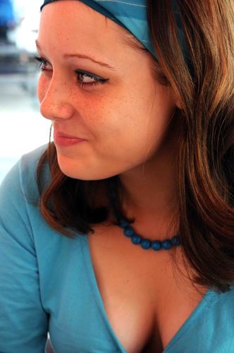 Nice and funny girl)
Too stubborn to be a usual person)
I'm a journalist and fond of photography!