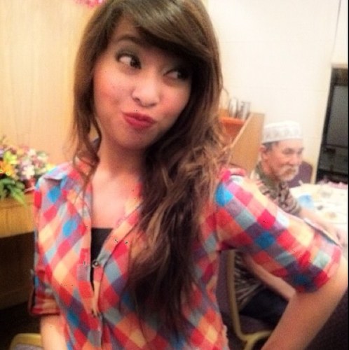 sheegorjas's profile picture. just me.