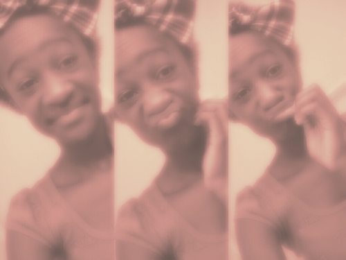 Hi * Waves * Im Anyela ! , I Love To dance , Sing and Cheer ! Im Goofy asf 'Ummmmm thats About it ! K Bye . - Oh yea almost Forgot I Like Apples !^_^
