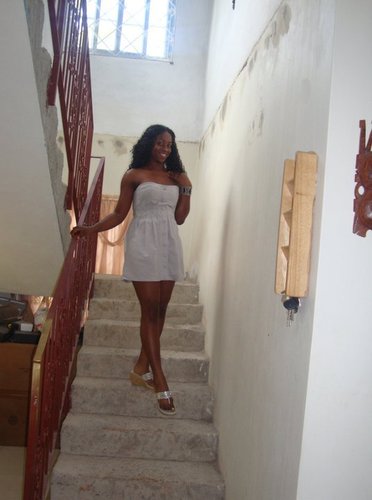 im just ya normal pretty brown NY chick...to know me is to love me lmaoo...if your life aint right dont try to come into mines and fukk shit up :-*