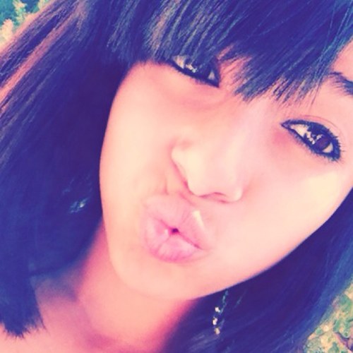 follow me... ill foliow back :)
follow me in #instargram @ Lupe_Elisea