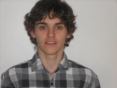 Chelsea fan. Warwick Uni studying CS. I followback