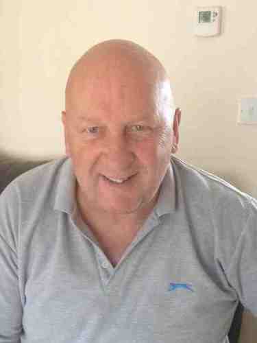 Father of 3, happily married to Cardiff City and to Barbara!