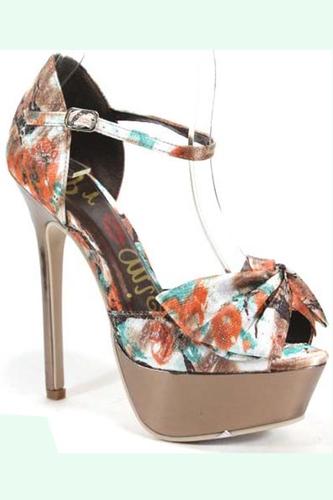 KarlaGu87916976's profile picture. 