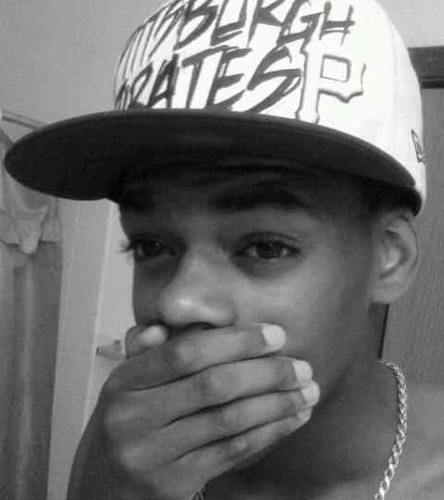 (Dhat Nigga Eman)...#TeamCancer #TeamLoyal...#TeamLove...#TeamCash...#TeamLaidBackNigga...#TeamTrippy...#TeamTaken...#TeamFollowBack...#TeamBeYourSelf...