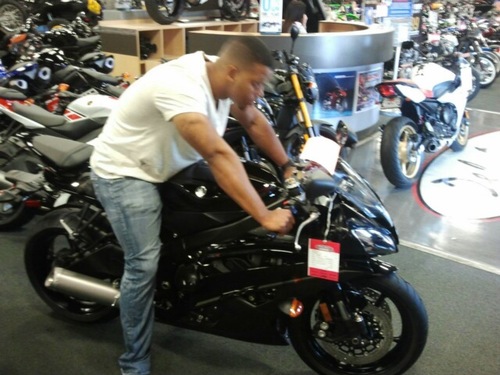 flydude310's profile picture. health and fitness coach for herbalife and I'm ready to reach the highest potential in life, facing the greatest of all challenges and taken them head on..