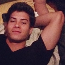 Cheirinho Meu,Minha Vida,Te Amo TANTO,Sem Vc Meu Mundo Fica Tão Sem Sentido,é Por Isso Que Eu Estou Aqui, Só Por Vc Anjo @Aguiarthur since:03.09.12