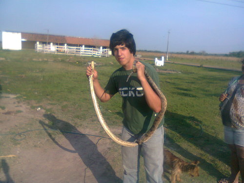 soltero 18 años y noce que mas jaja