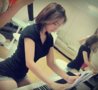 clover_ryu's profile picture. 구독형/ band music, balet, art