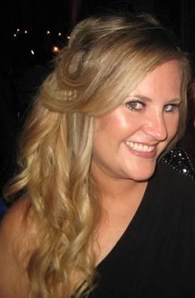 sales executive, makeup artist, shopaholic and avid lover of life and all things beautiful