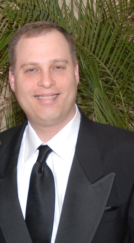 Suburban husband and father of 4, working in NYC. An avid sports fan and follower of Mets, Giants, Rangers, Knicks, JHU Lax and everything Cobras