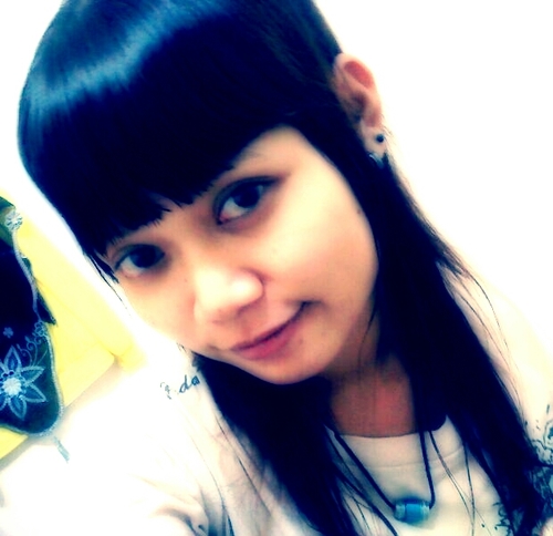 AndrieNicha's profile picture. anything that happen alwasy remmember god the giver of life,bcoz god give withote ask,,,so keep thanxfull