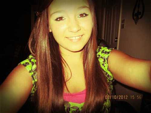 yo! live.love.parttyy.Dont do something youll regret later.Be classy not Trashy. dont like me then get off my page #Yee #YesiCan #8-18-12(: