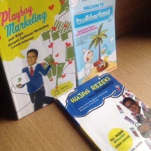 pakarSeo48's profile picture. 