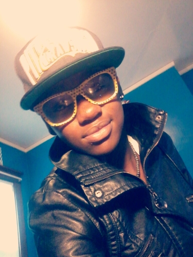 Yungg Kidd With That Swagger :)