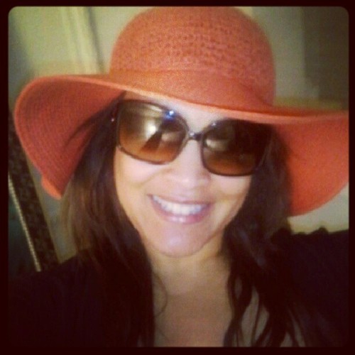 Theaizsunshyne's profile picture. Live ..Love.. Laugh..& be 100% true to yourself...Always...