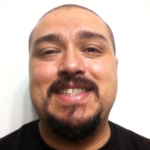 Mainframe application designer/developer--Analista de Negócios-- fã de gibis,cinema,video-game,DM de 2a até 4a de D&D e 3a/4a de GURPS Marido e Pai apaixonado!